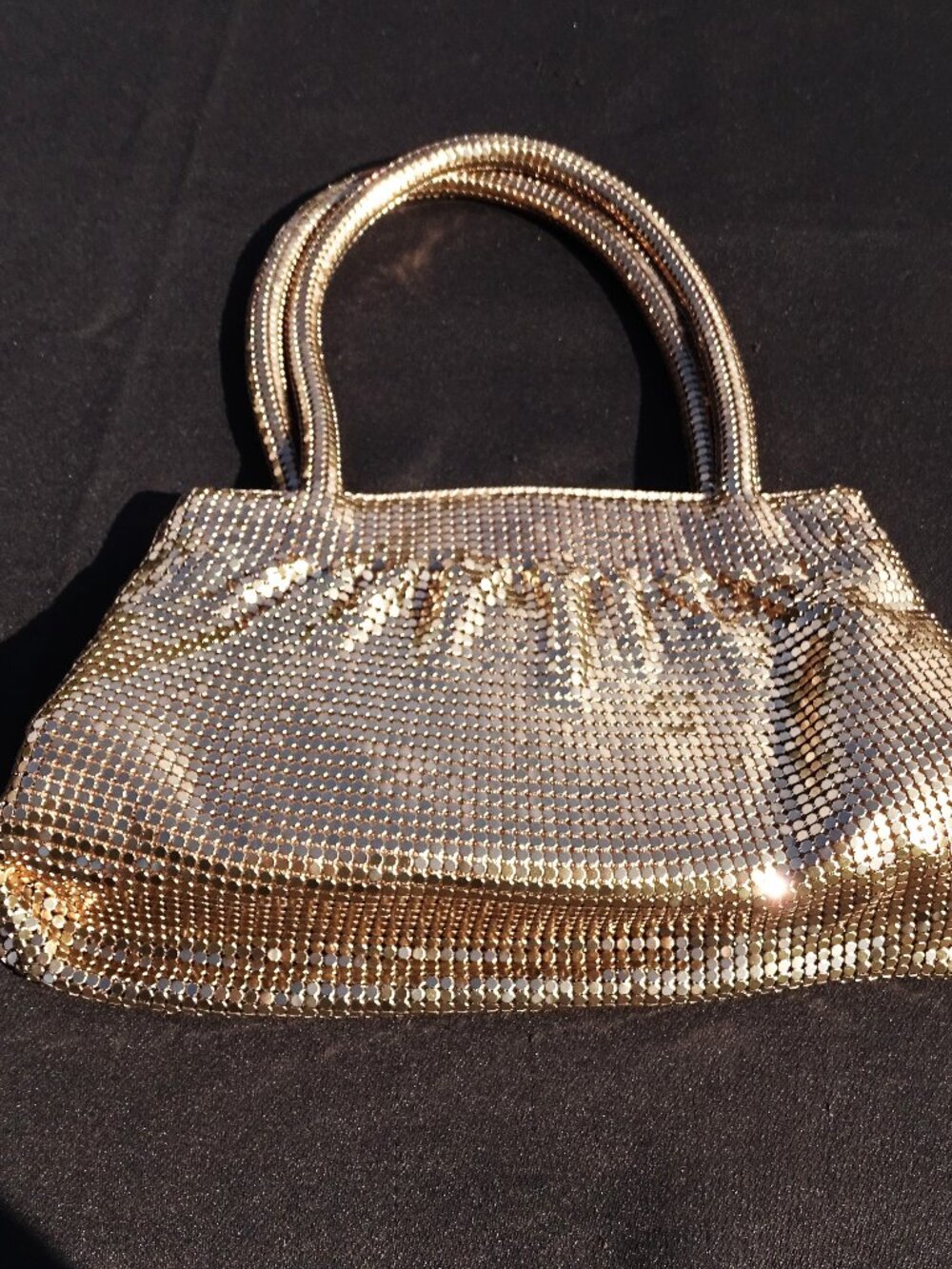 Whiting and Davis Gold Mesh Handbag 9" x 6" Vintage - Picture 1 of 11